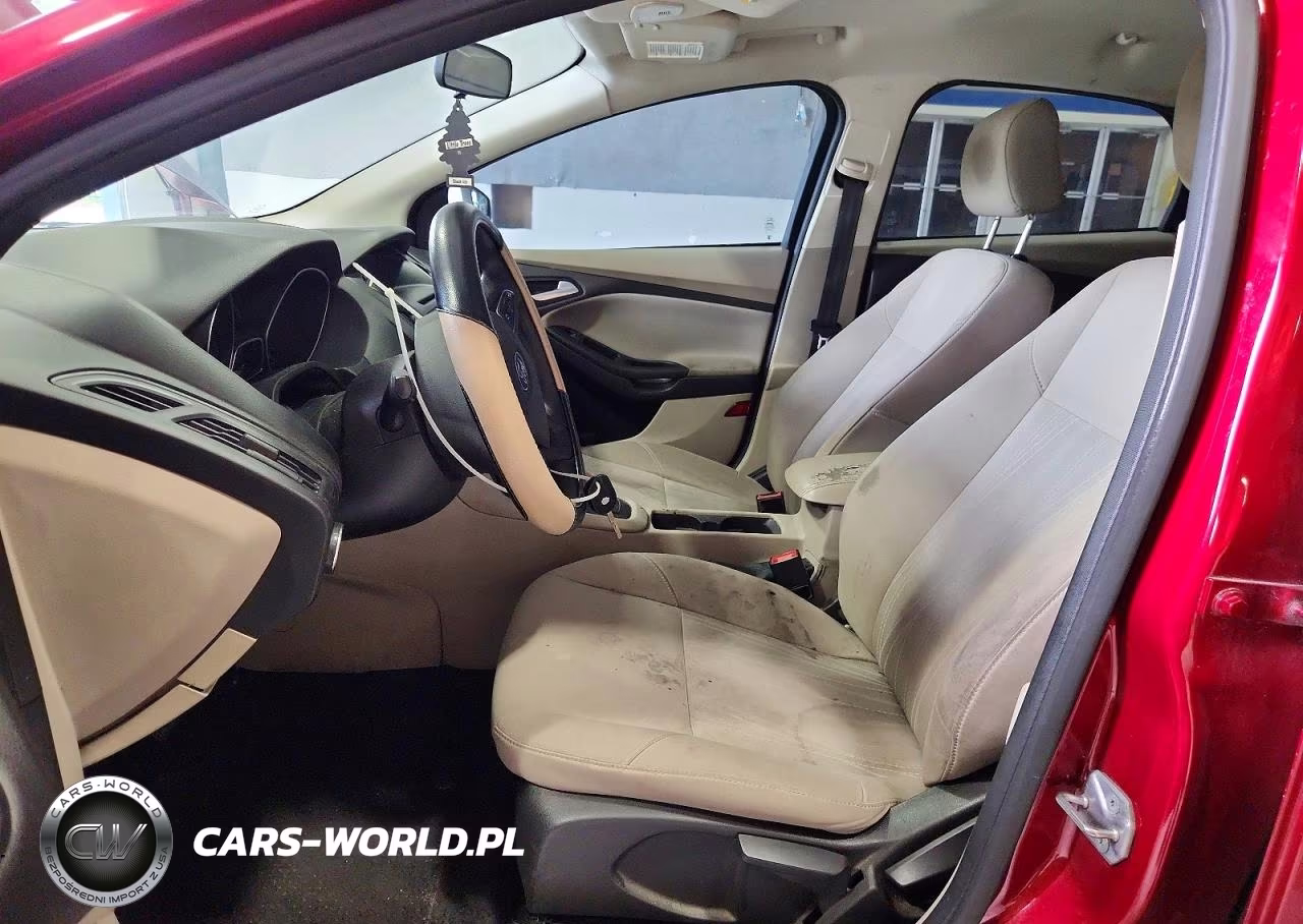 2016 Ford Focus VIN:1FADP3F28GL237034 - 7