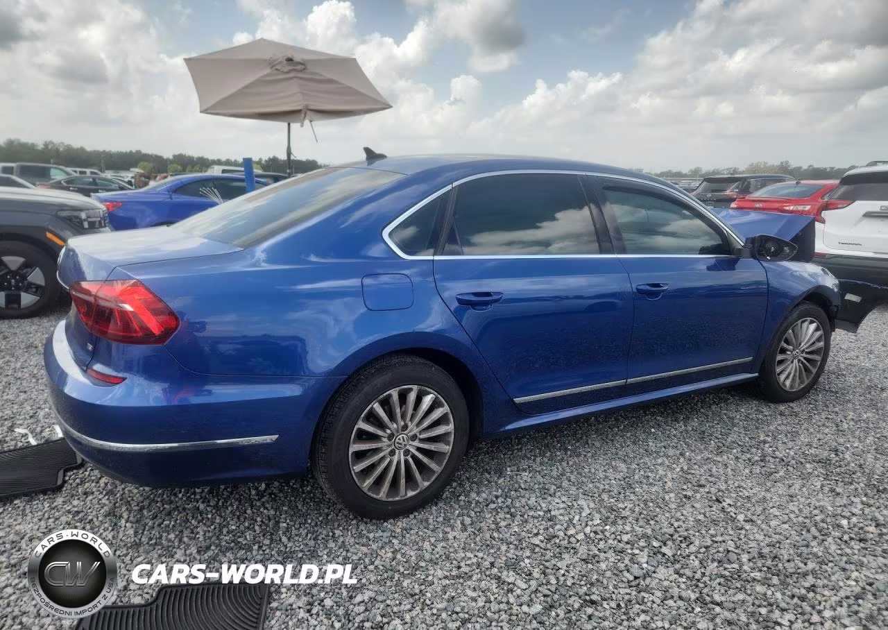2017 Volkswagen Passat Se VIN:1VWBT7A32HC025605 - 3