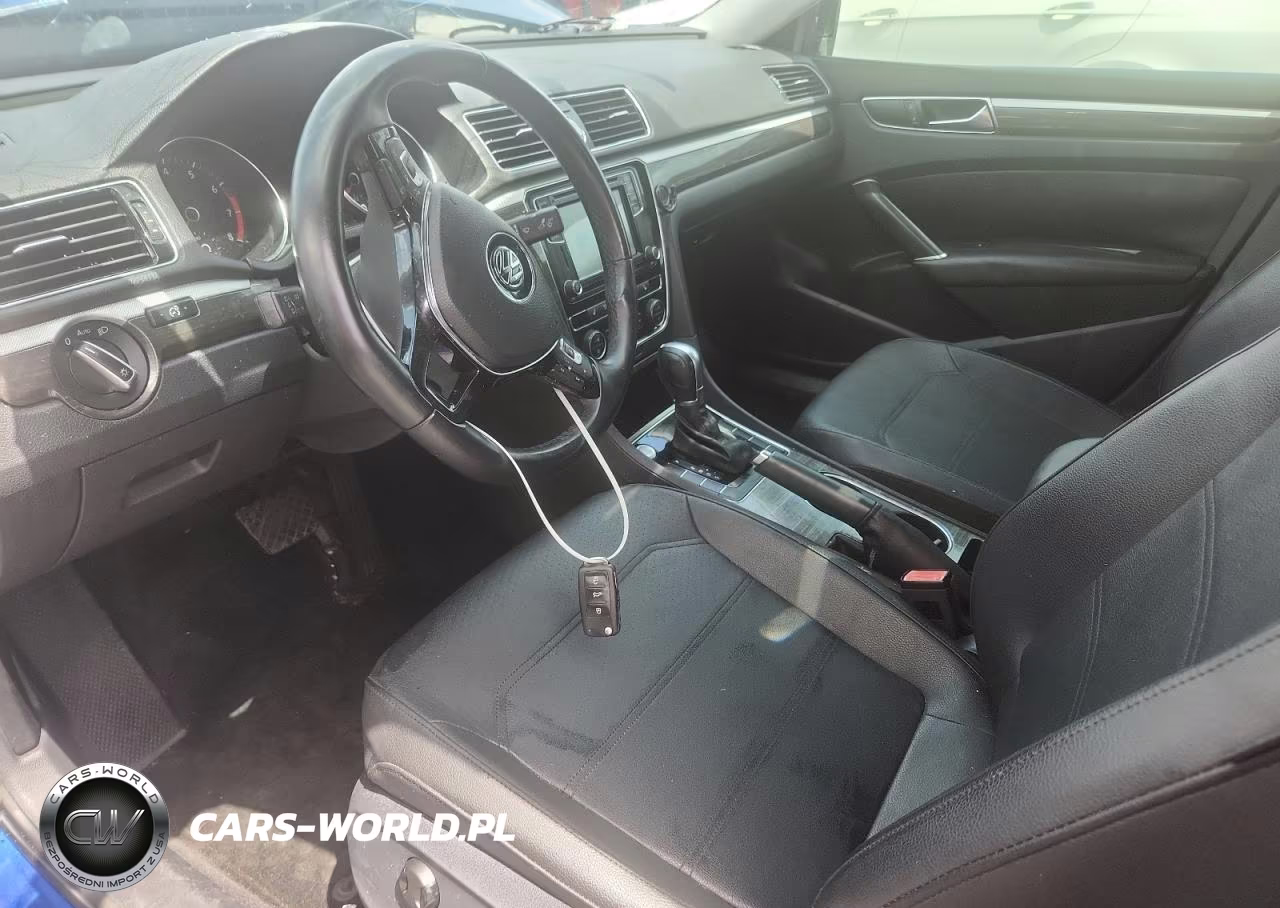 2017 Volkswagen Passat Se VIN:1VWBT7A32HC025605 - 7