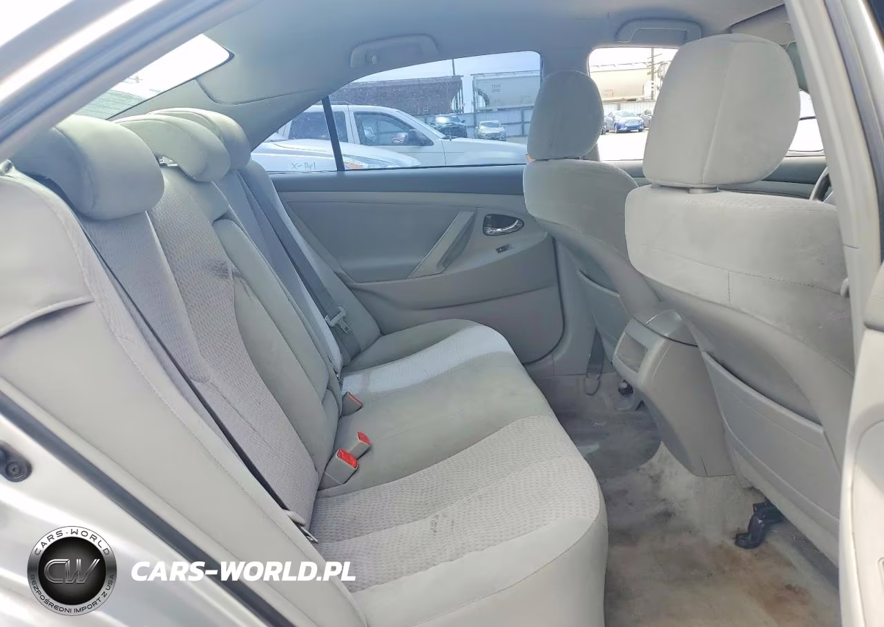 2011 Toyota Camry Le VIN:4T1BF3EK2BU132008 - 10