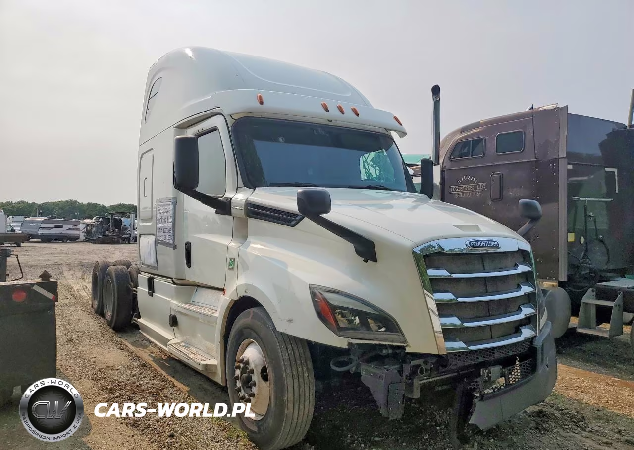 2018 Freightliner Cascadia 126 Semi Truck VIN:3AKJHHDR5JSJR0332 - 4