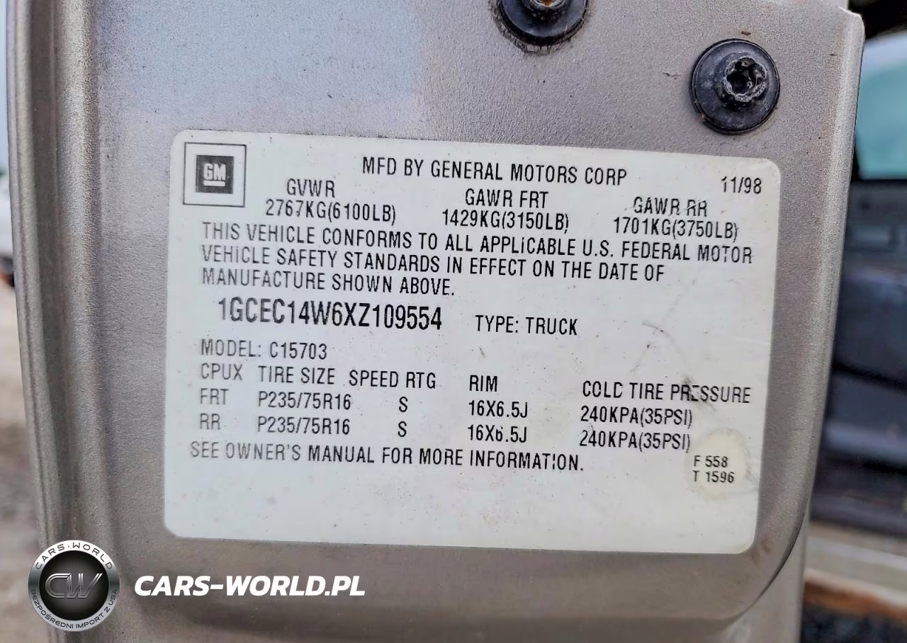 1999 Chevrolet Silverado C1500 VIN:1GCEC14TXXZ152266 - 12