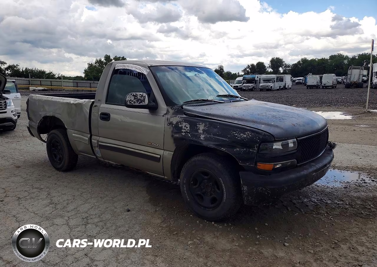 1999 Chevrolet Silverado C1500 VIN:1GCEC14TXXZ152266 - 4