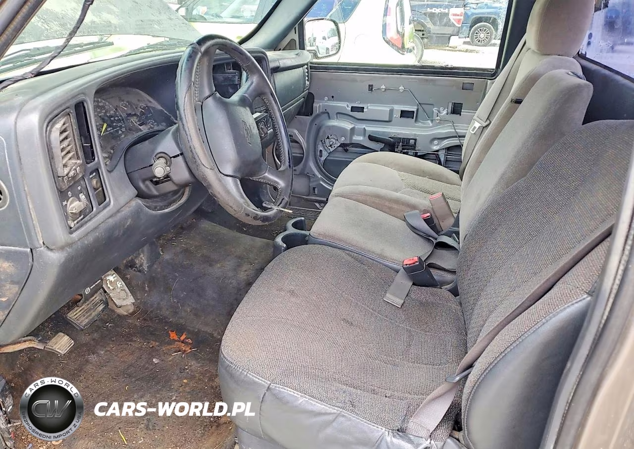 1999 Chevrolet Silverado C1500 VIN:1GCEC14TXXZ152266 - 7