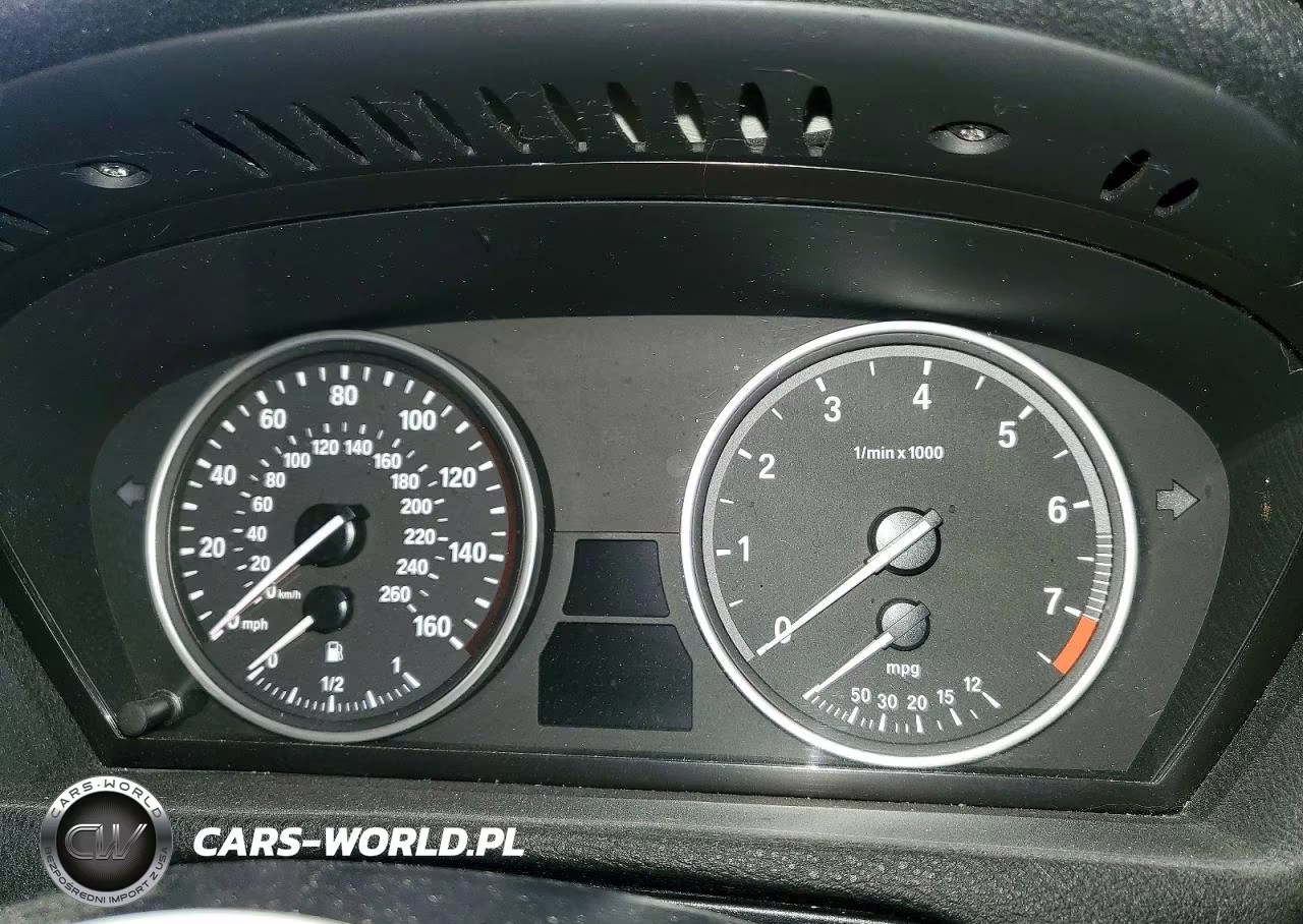 2013 BMW X5 xDrive35I VIN:5UXZV4C58D0E12326 - 9