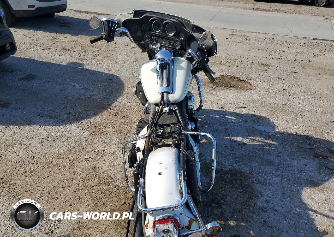2008 Harley-Davidson Flhtcui VIN:1HD1FC4128Y674766 - 6