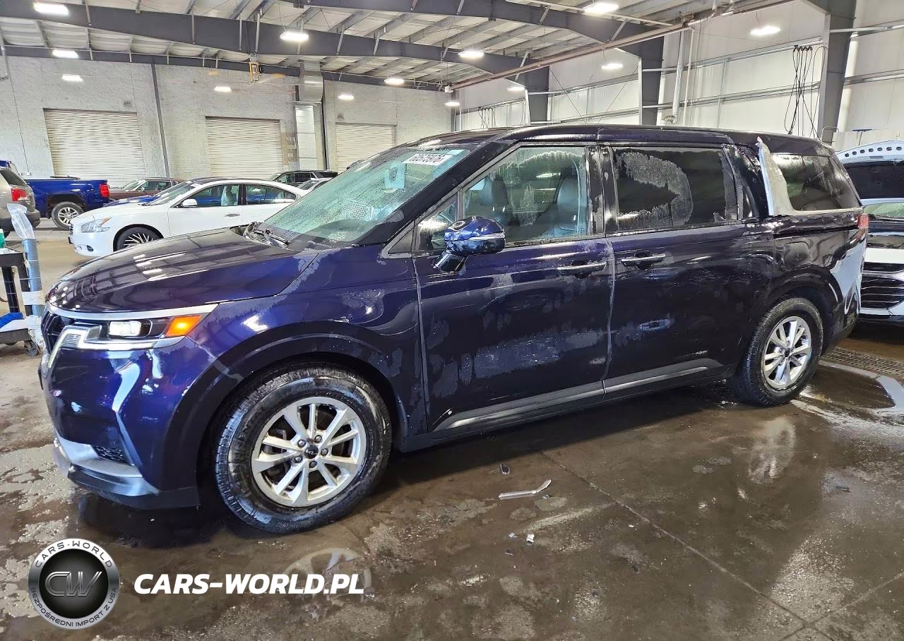 2022 Kia Carnival Lx