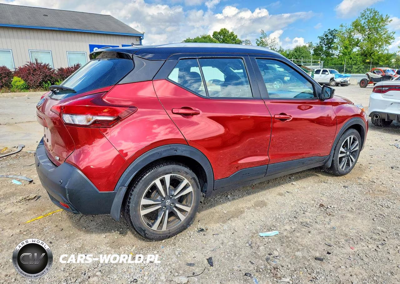 2020 Nissan Kicks Sv VIN:3N1CP5CV6LL571158 - 3