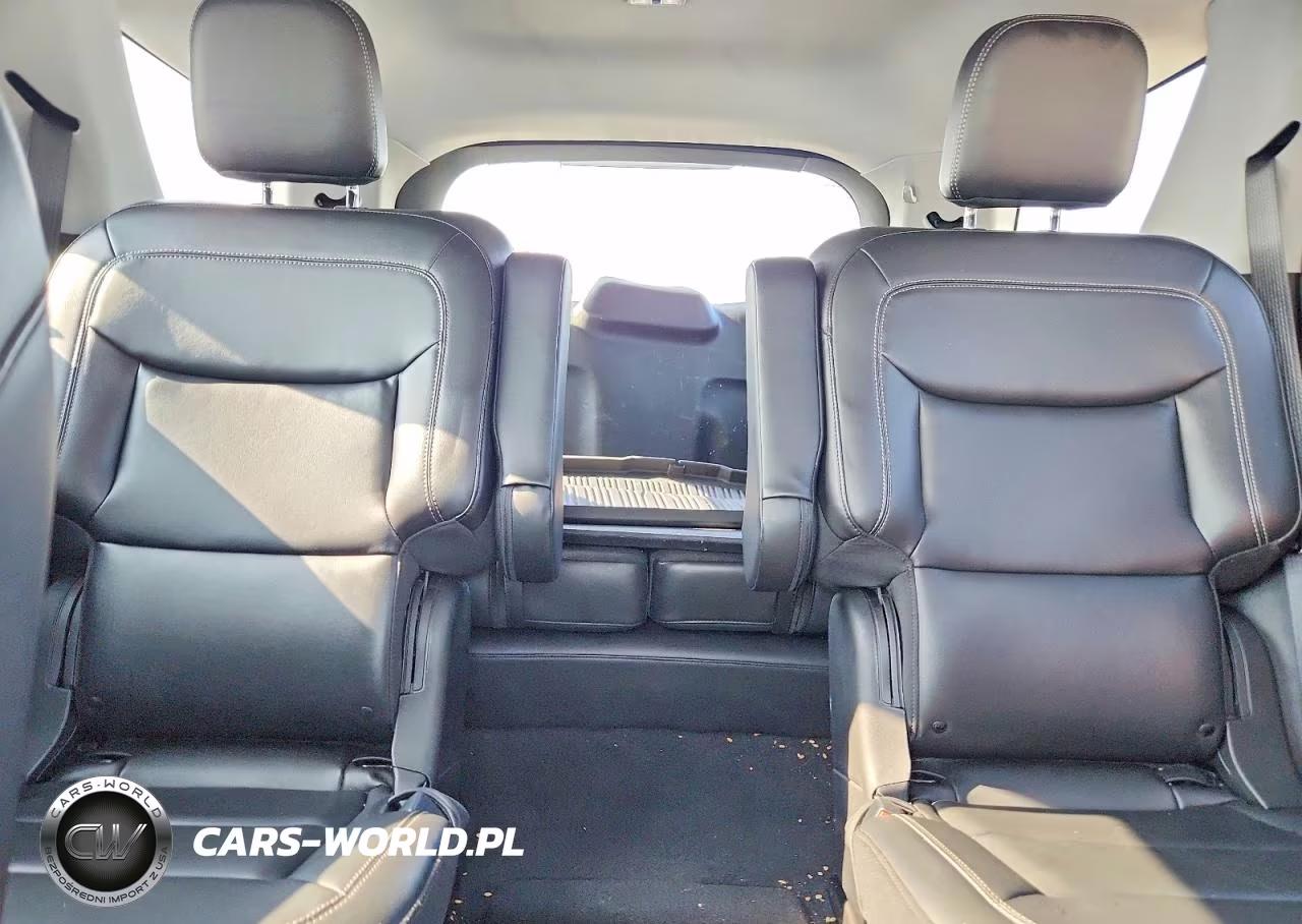 2021 Ford Explorer Xlt VIN:1FMSK8DH5MGC05596 - 10