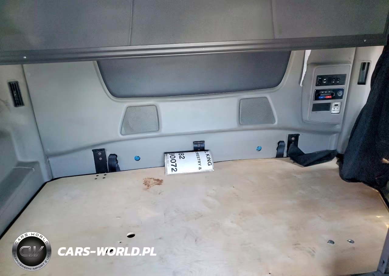2019 International Lt625 Trucks VIN:3HSKZAPRXKN648228 - 10