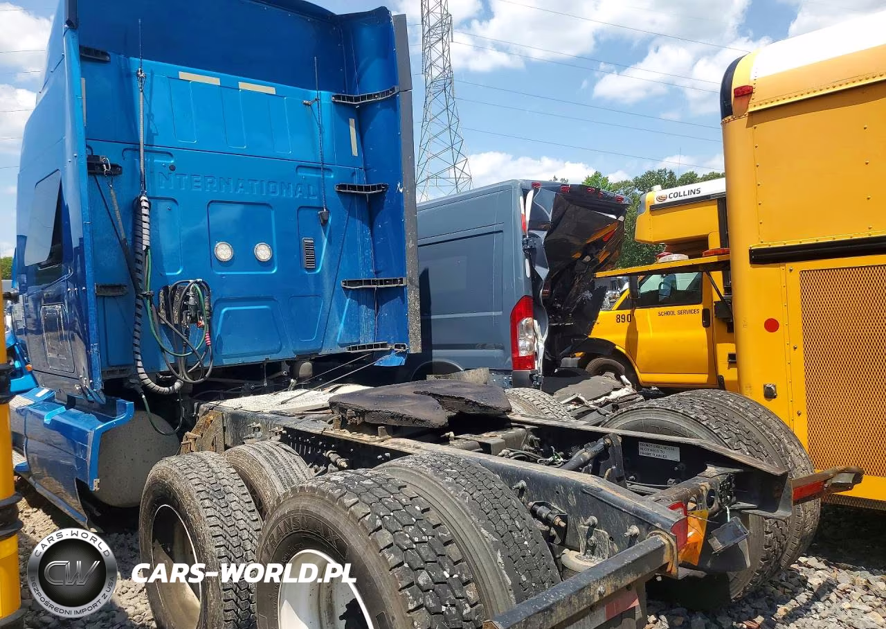 2019 International Lt625 Trucks VIN:3HSKZAPRXKN648228 - 2