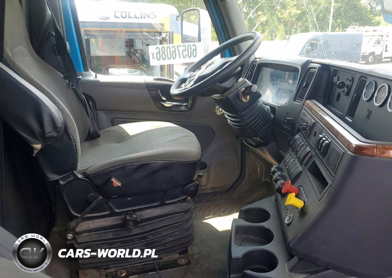 2019 International Lt625 Trucks VIN:3HSKZAPRXKN648228 - 7