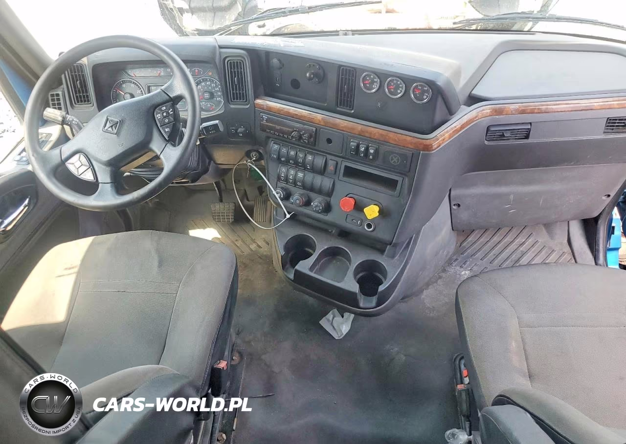 2019 International Lt625 Trucks VIN:3HSKZAPRXKN648228 - 8