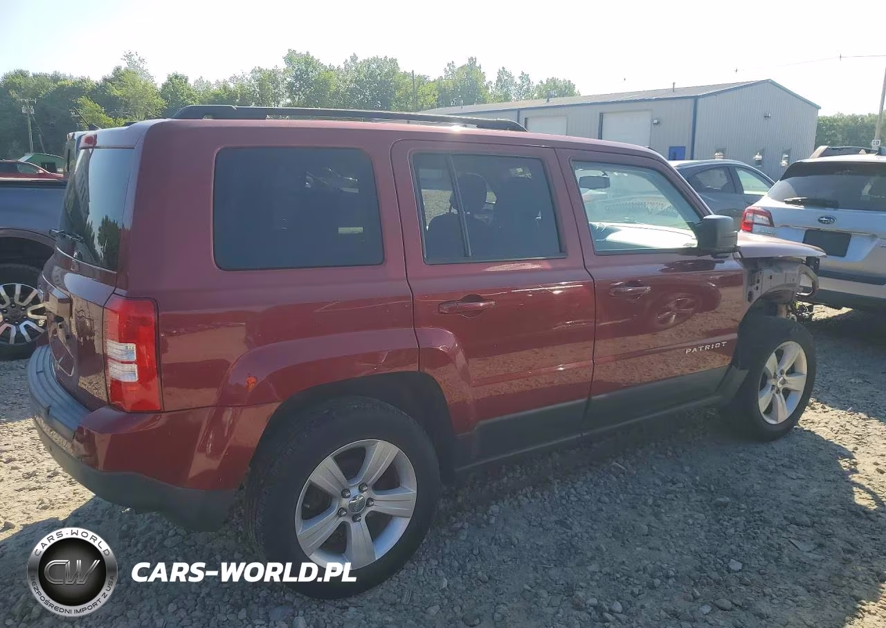 2015 Jeep Patriot Sport VIN:1C4NJRBB4FD216036 - 3