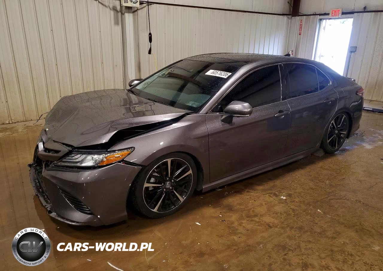 2018 Toyota Camry Xse