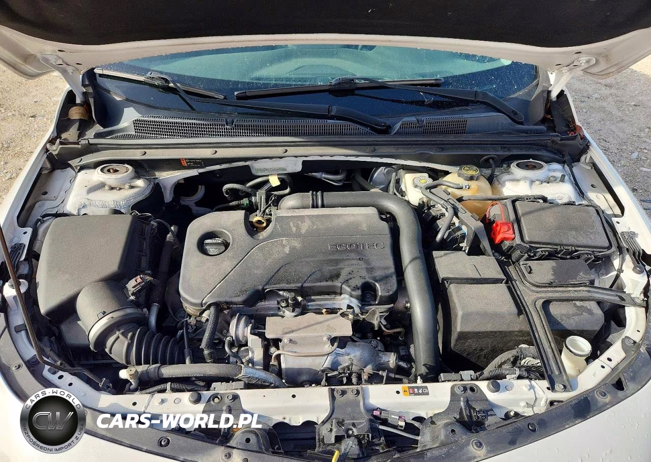 2018 Chevrolet Malibu VIN:1G1ZD5ST3JF258200 - 11