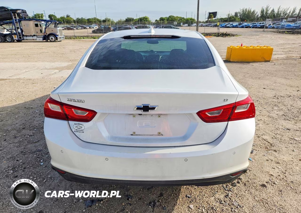 2018 Chevrolet Malibu VIN:1G1ZD5ST3JF258200 - 6