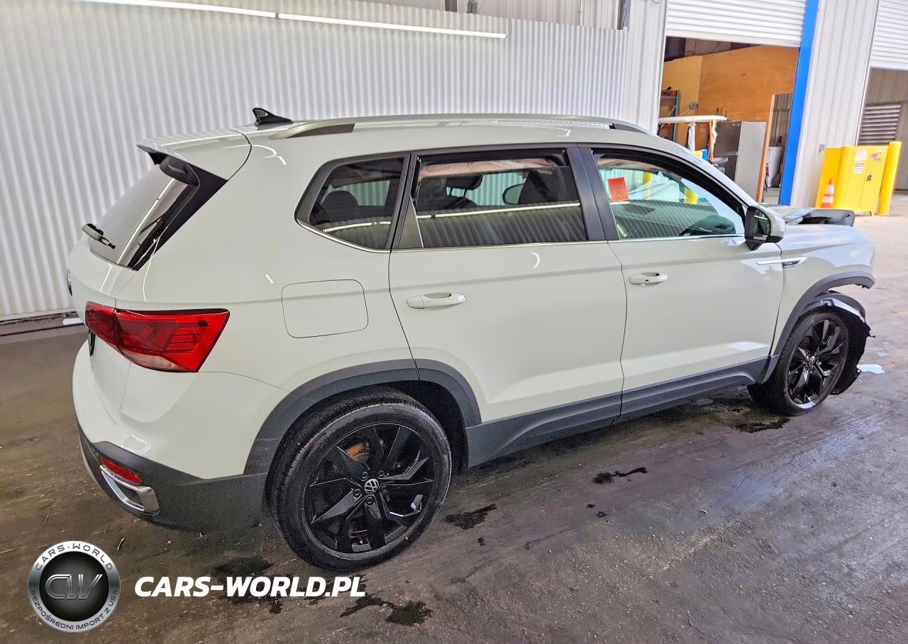 2024 Volkswagen Taos Se VIN:3VVEX7B25RM126651 - 3
