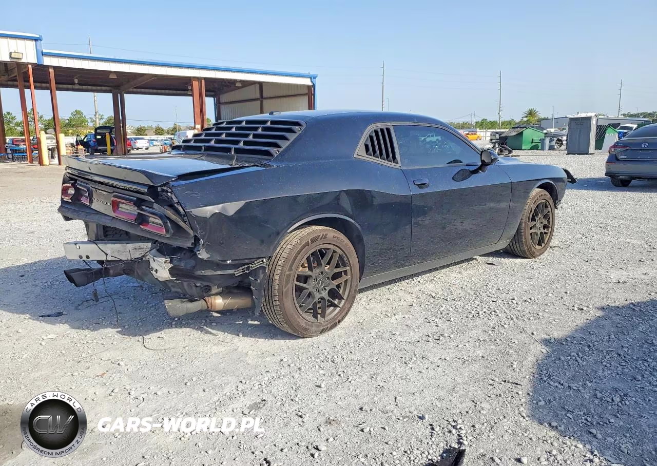 2021 Dodge Challenger Sxt VIN:2C3CDZAG7MH538590 - 3