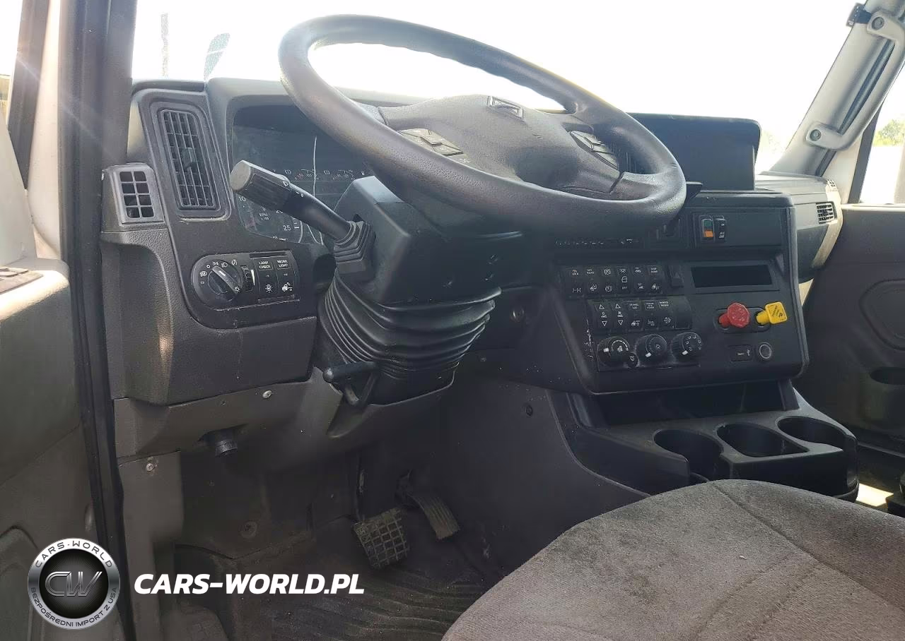 2019 International Lt625 Trucks VIN:3HSDZAPR6KN333659 - 8