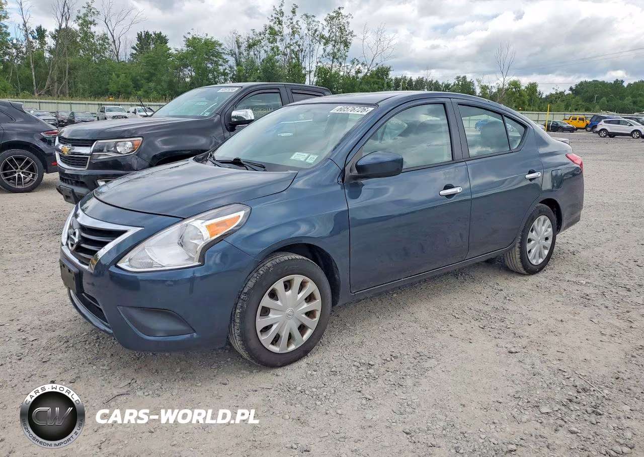 2017 Nissan Versa 1.6 Sv