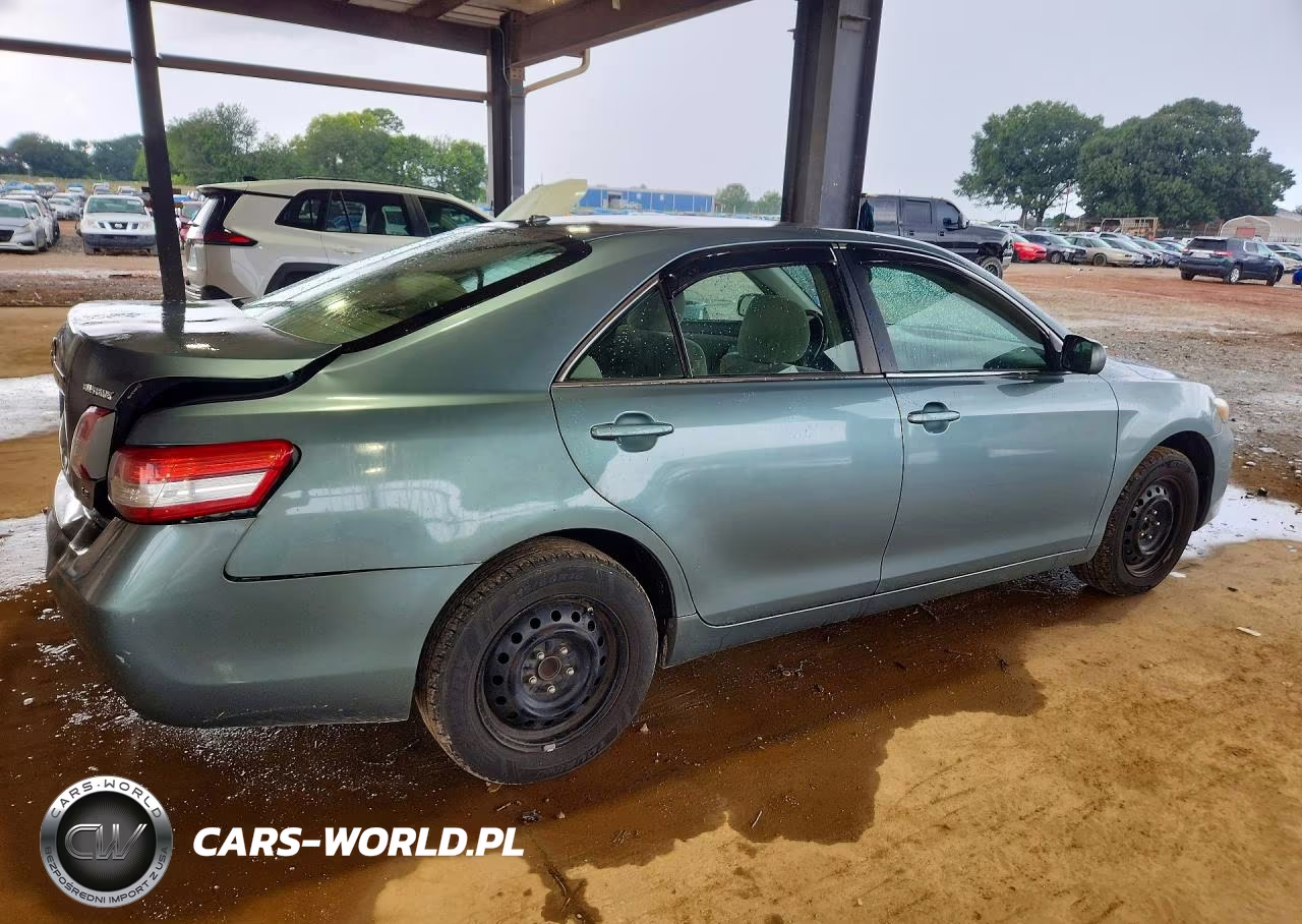 2010 Toyota Camry Le VIN:4T1BF3EK8AU535179 - 3