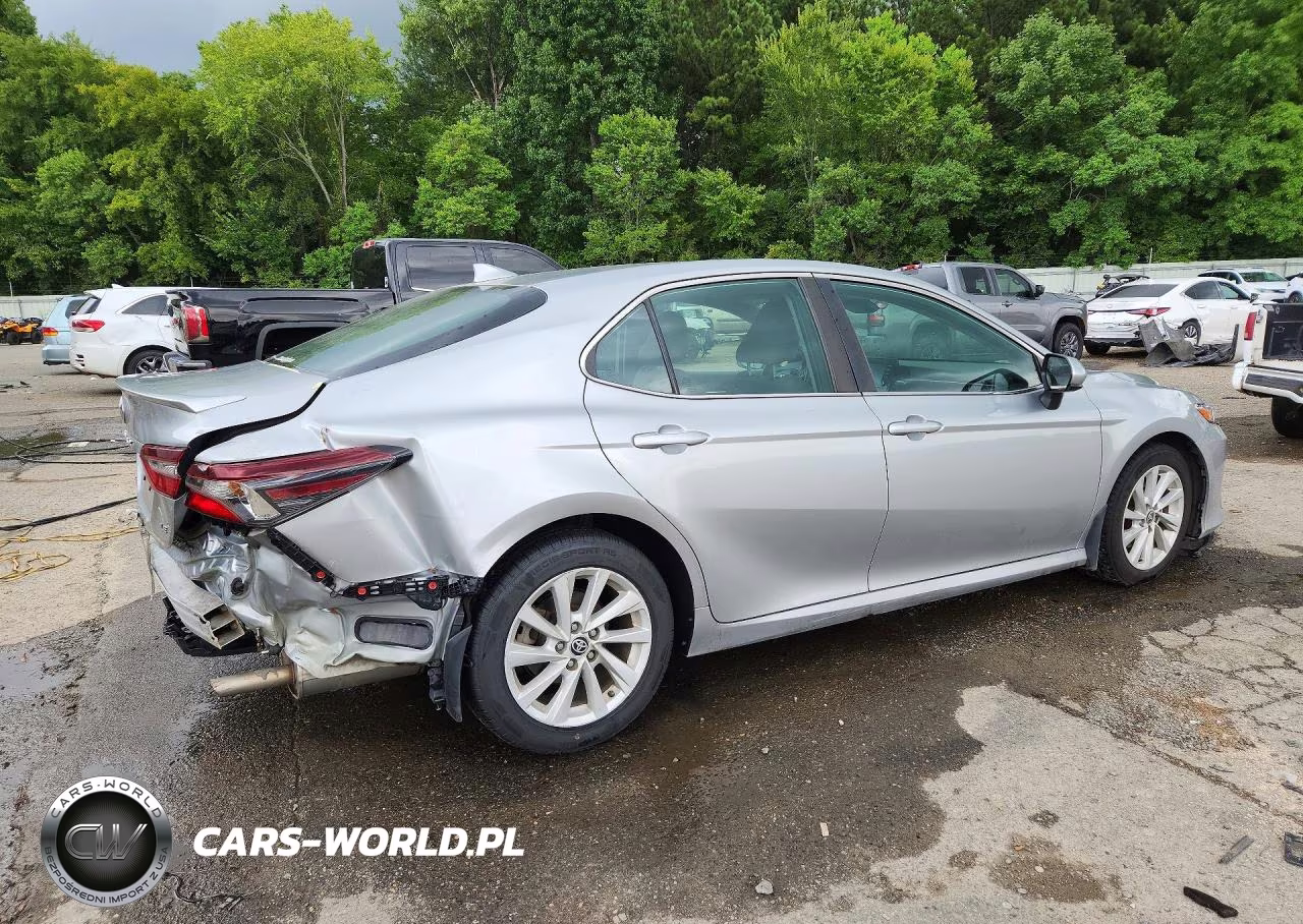 2023 Toyota Camry Le VIN:4T1C11AK5PU079762 - 3