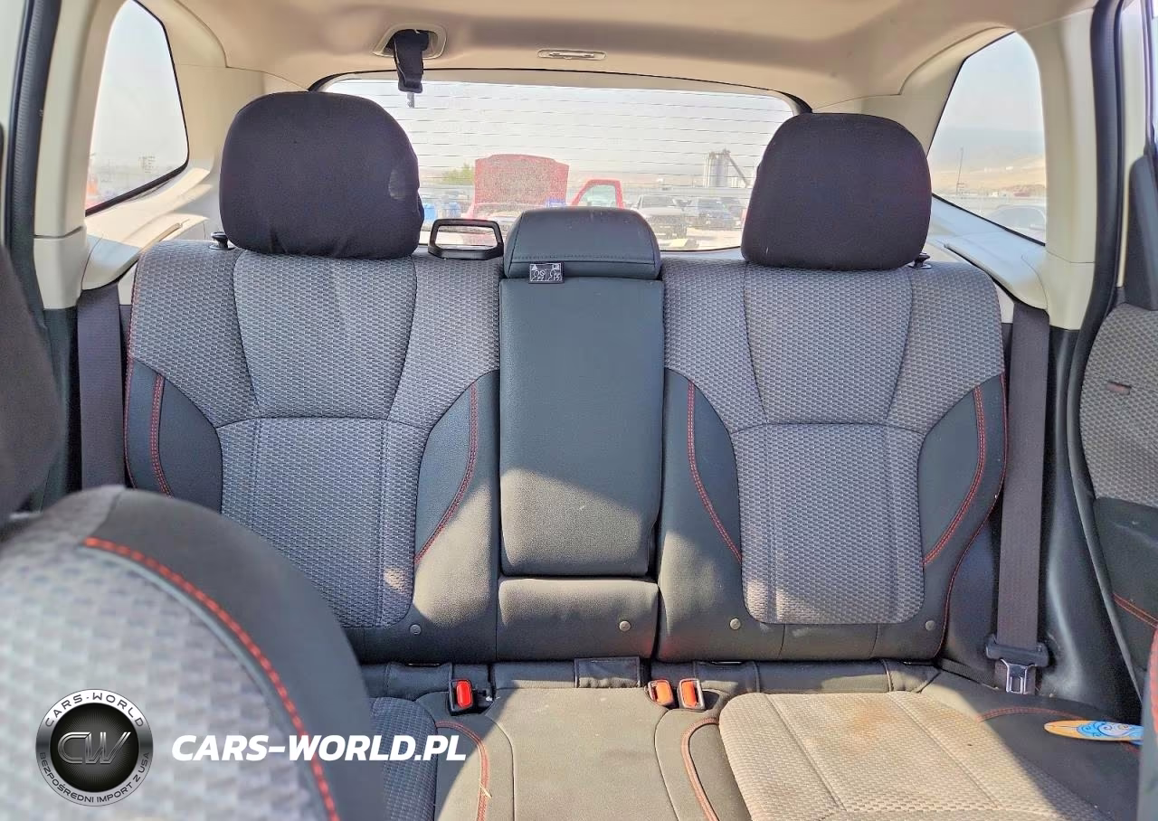 2019 Subaru Forester Sport VIN:JF2SKAKC5KH445663 - 10