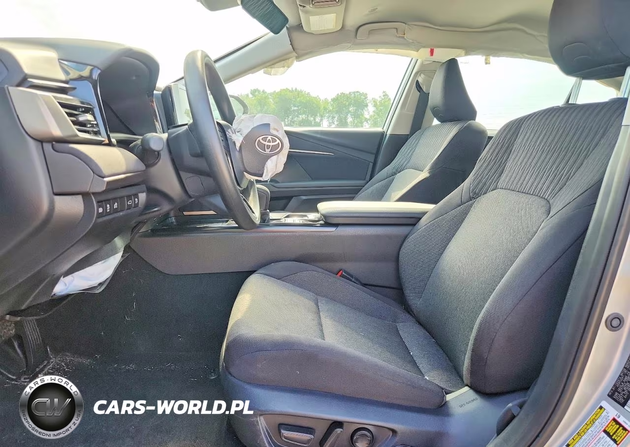 2025 Toyota Camry Le VIN:4T1DAACK2SU014491 - 7