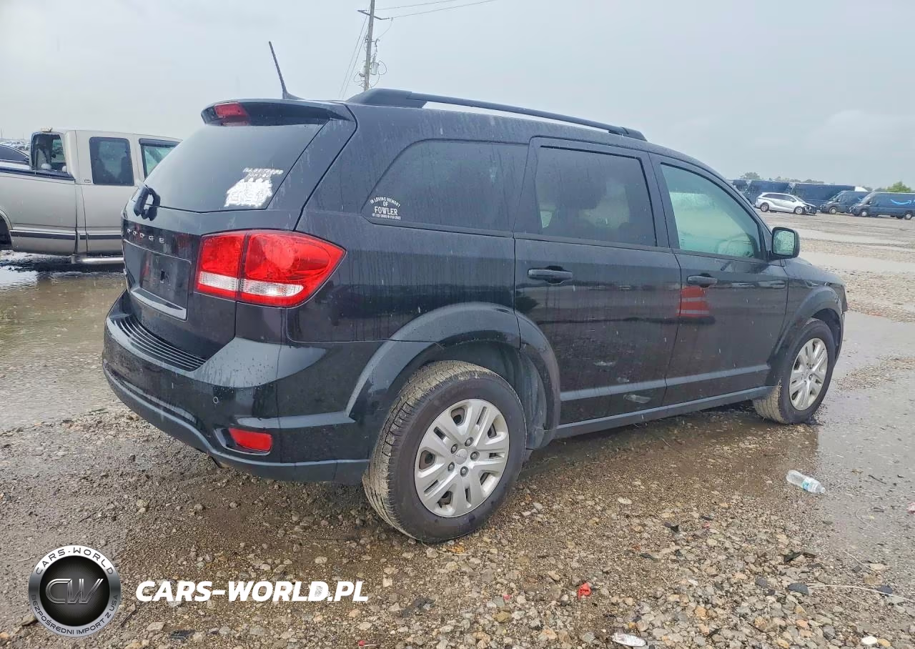 2019 Dodge Journey Se VIN:3C4PDCBB9KT835619 - 3