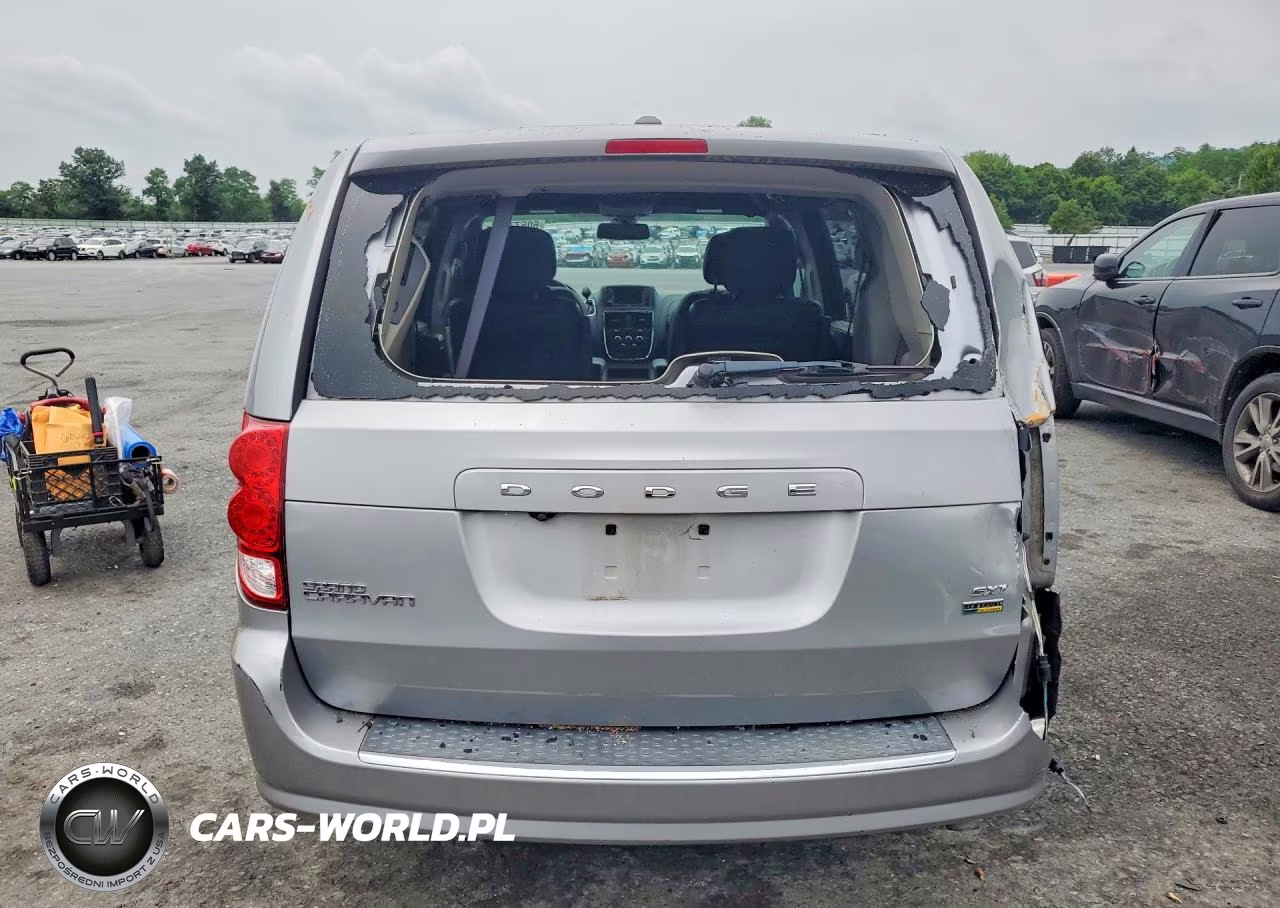 2019 Dodge Grand Caravan Sxt VIN:2C4RDGCG5KR663201 - 6