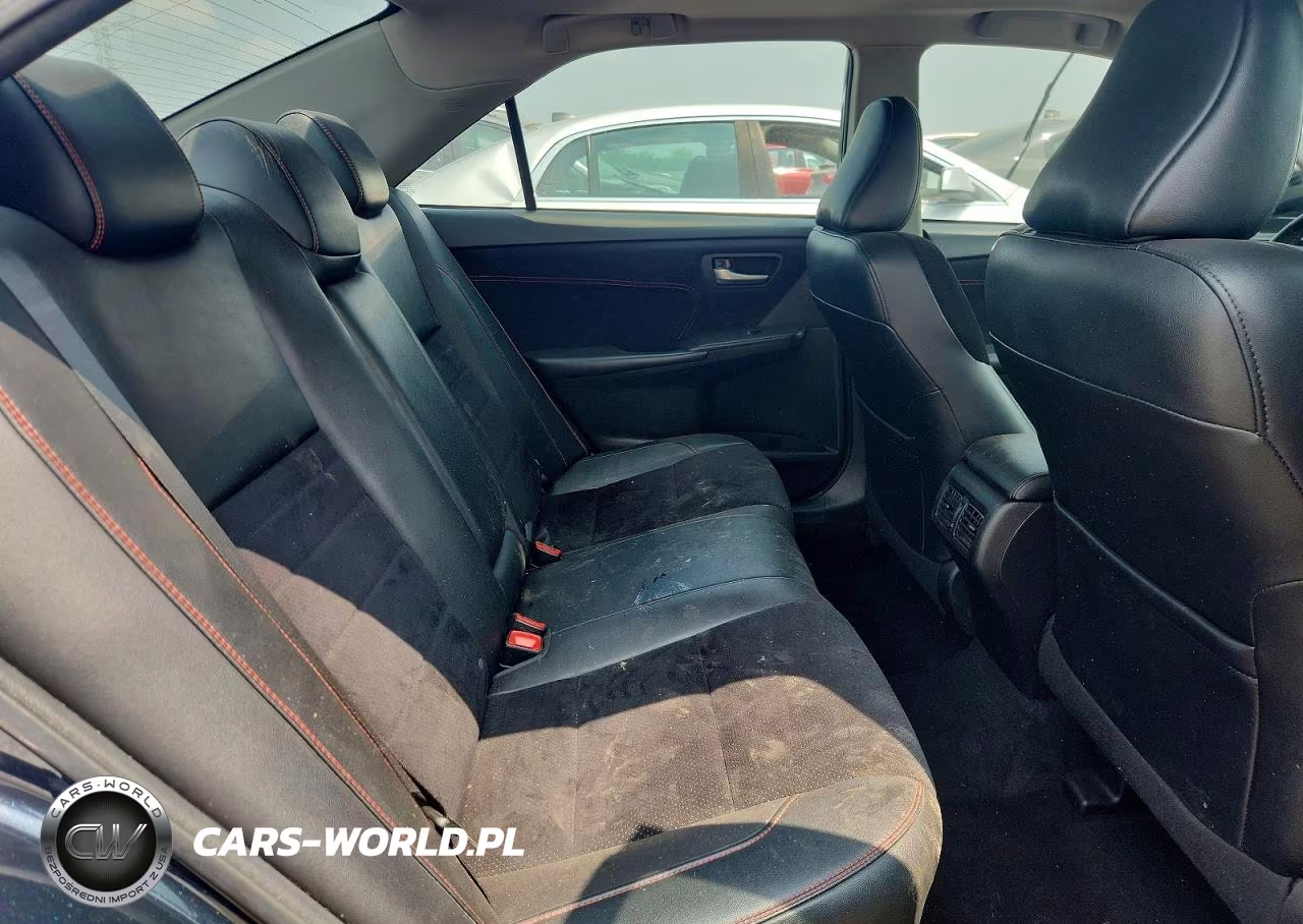 2017 Toyota Camry Xse VIN:4T1BF1FK8HU777757 - 10
