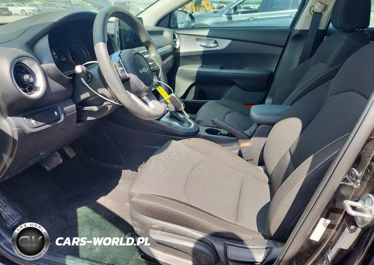2024 Kia Forte Lx VIN:3KPF24AD9RE695323 - 7