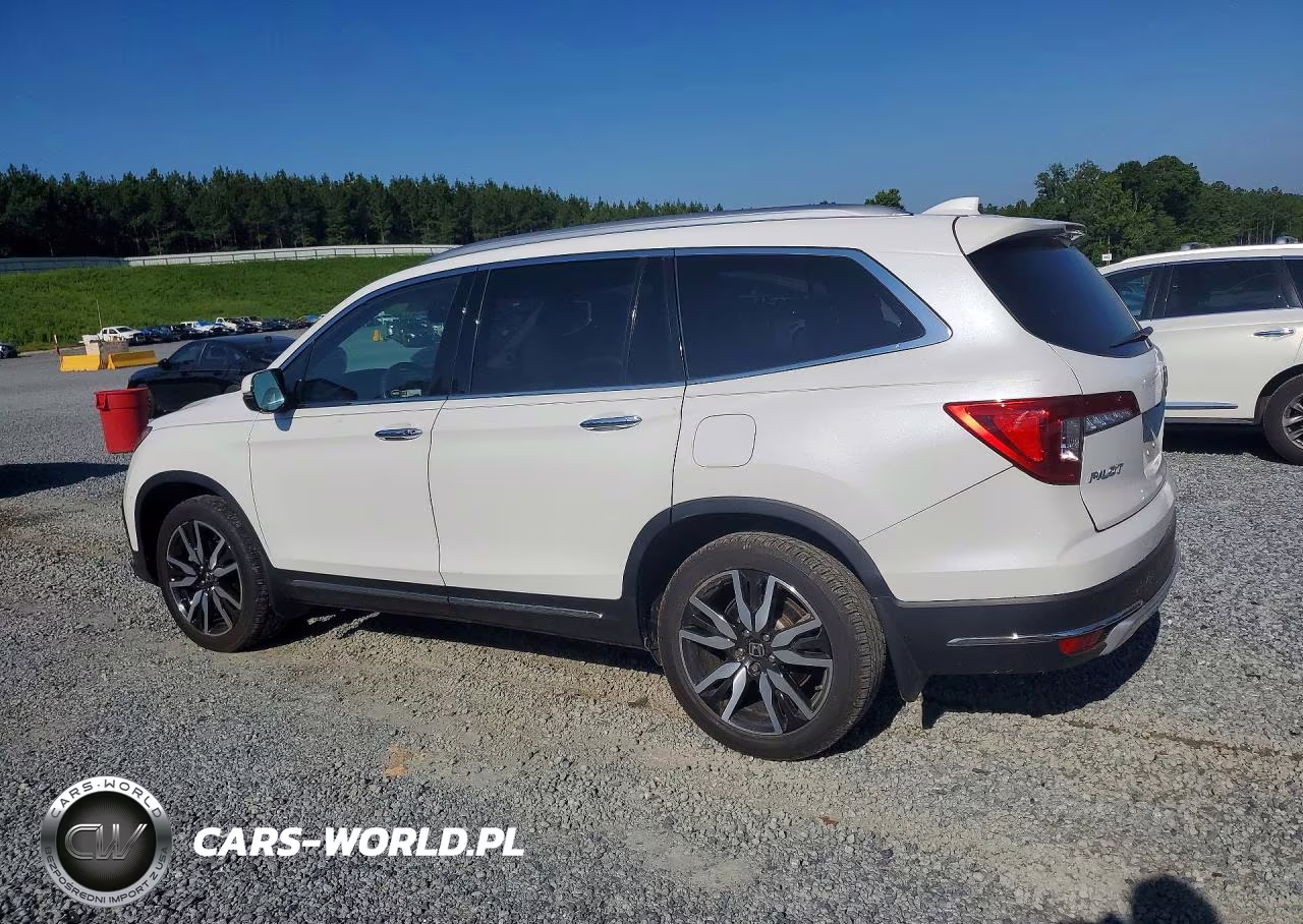 2022 Honda Pilot Touring VIN:5FNYF5H69NB028430 - 2