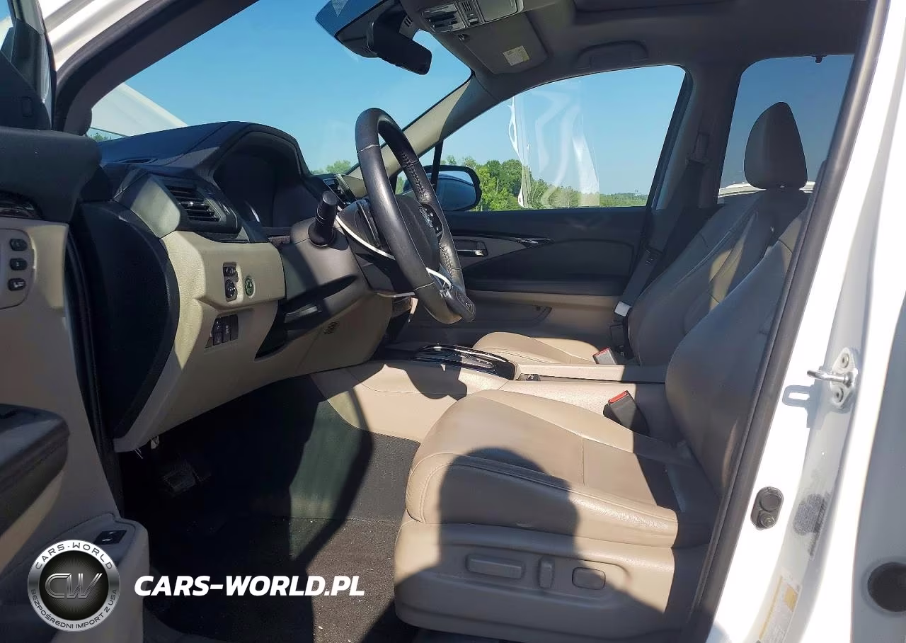 2022 Honda Pilot Touring VIN:5FNYF5H69NB028430 - 7