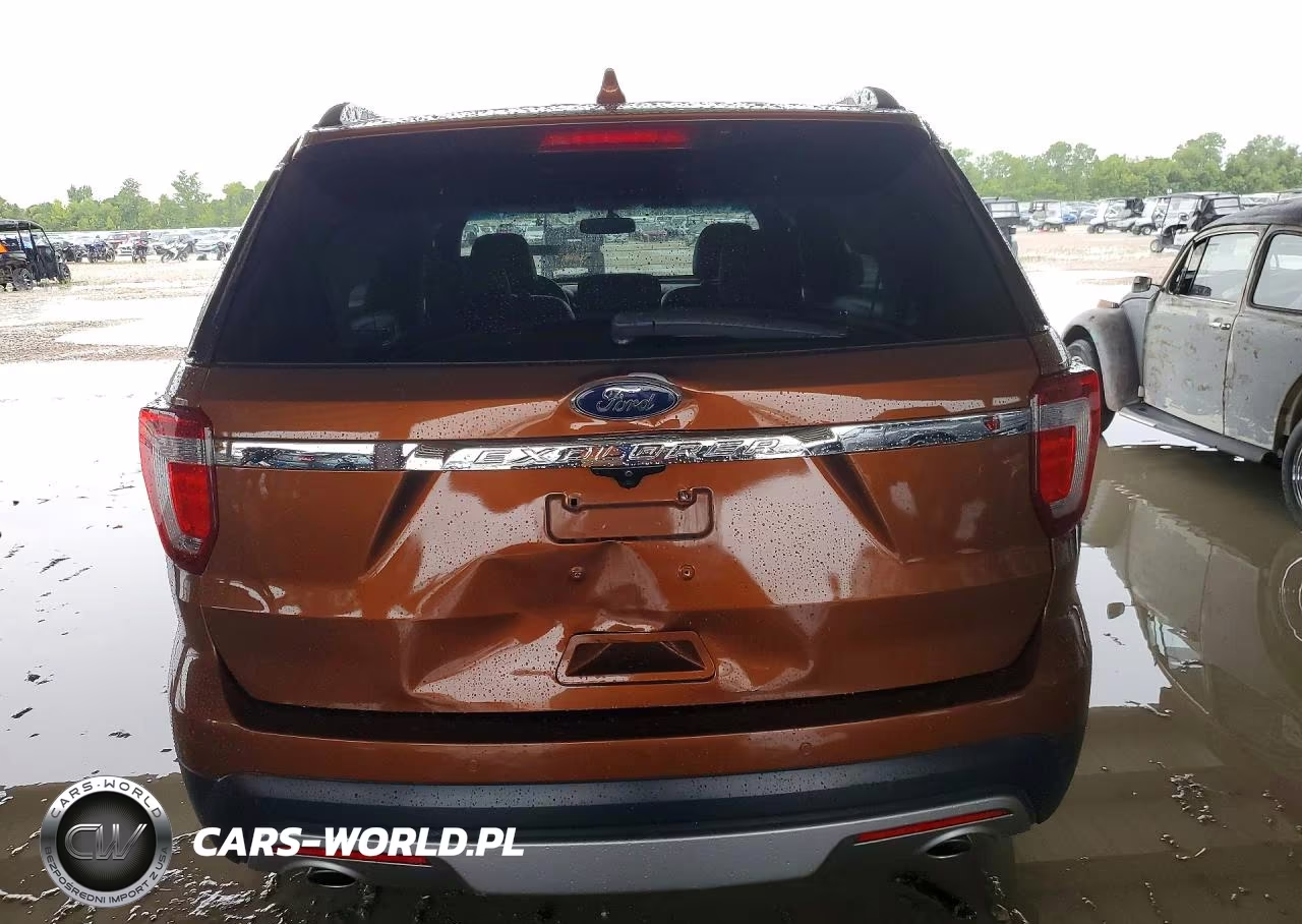 2017 Ford Explorer Xlt VIN:1FM5K7D86HGE36665 - 6