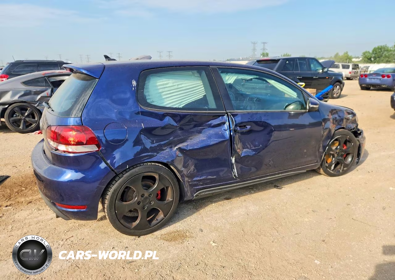 2011 Volkswagen Gti VIN:WVWEV7AJ4BW338914 - 3