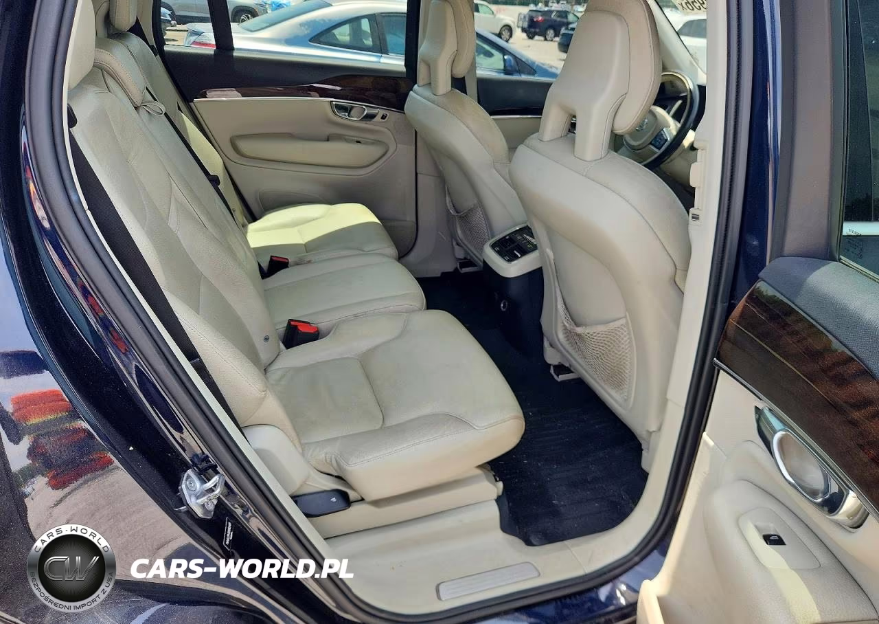 2016 Volvo Xc90 T6 VIN:YV4A22PK5G1082469 - 11