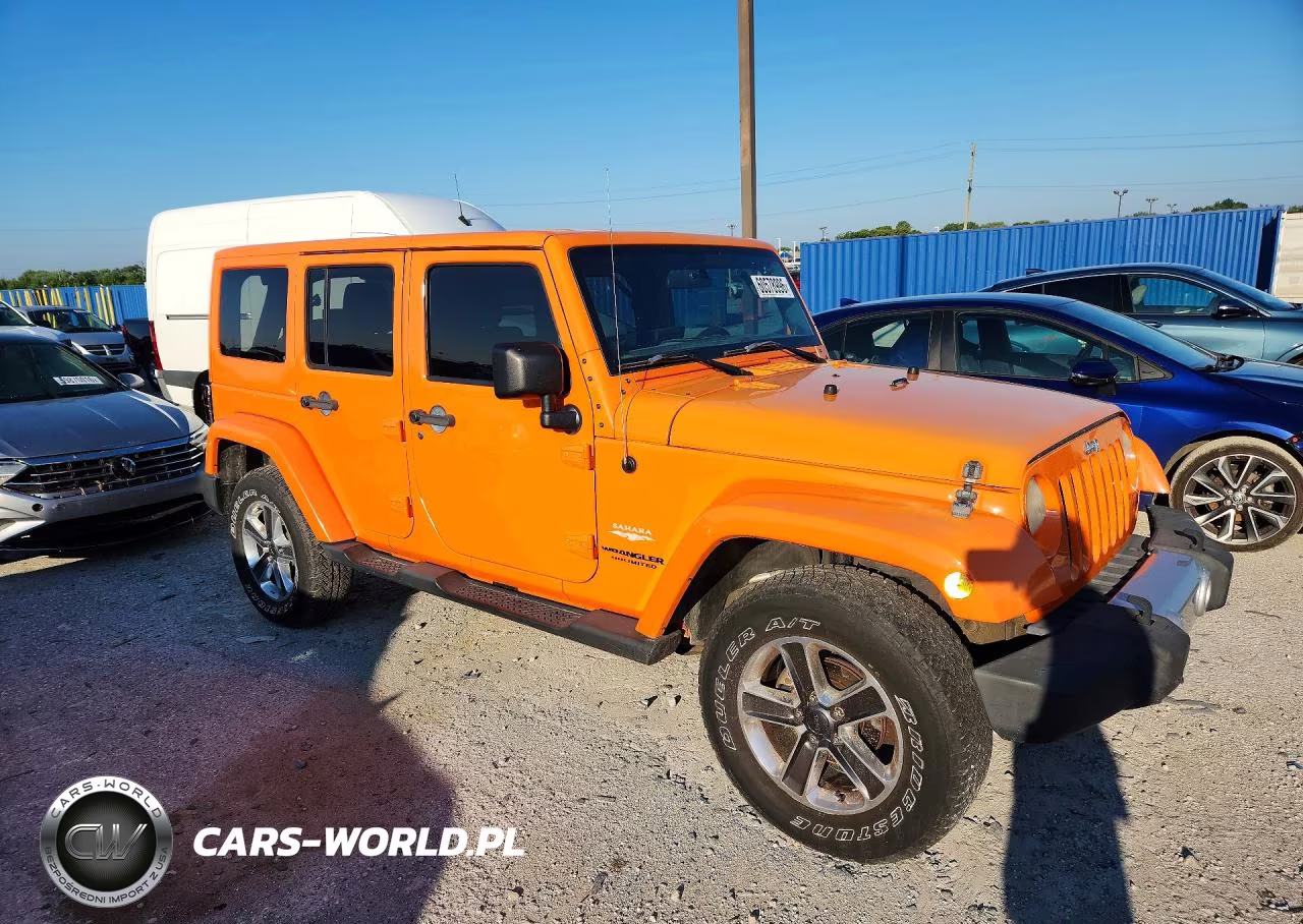 2012 Jeep Wrangler Unlimited Sahara VIN:1C4BJWEGXCL170268 - 4