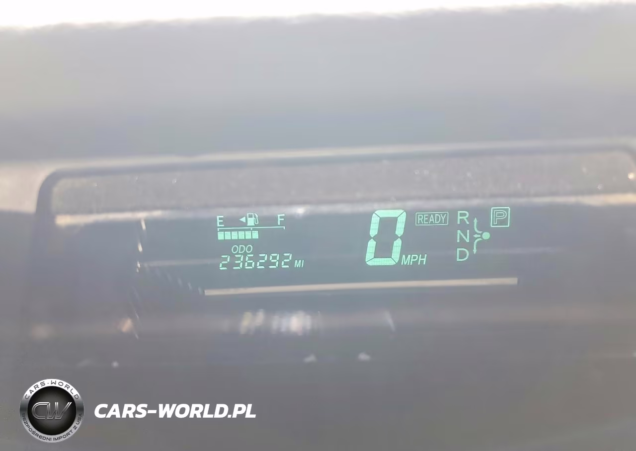 2005 Toyota Prius Base VIN:JTDKB20U253094745 - 9