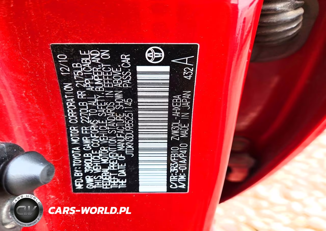 2011 Toyota Prius Two VIN:JTDKN3DU9B5251145 - 13