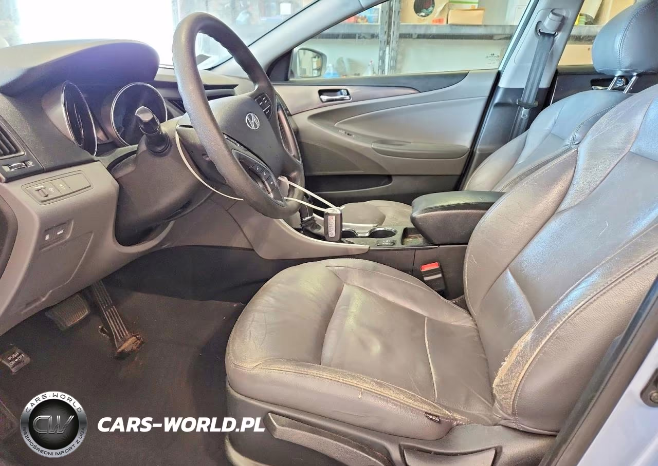 2013 Hyundai Sonata Hybrid VIN:KMHEC4A46DA088537 - 7