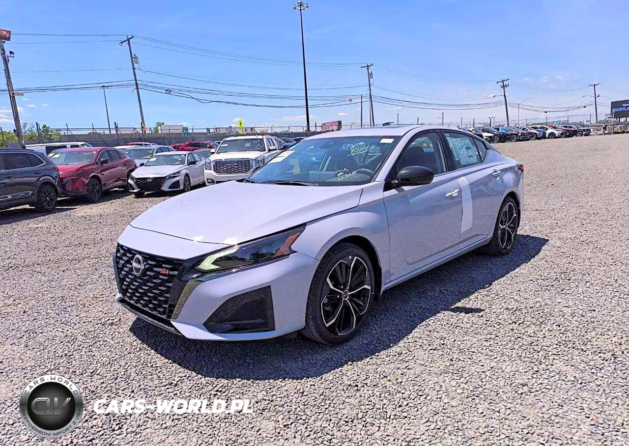 2025 Nissan Altima Sr – zdjęcie 1 z 15