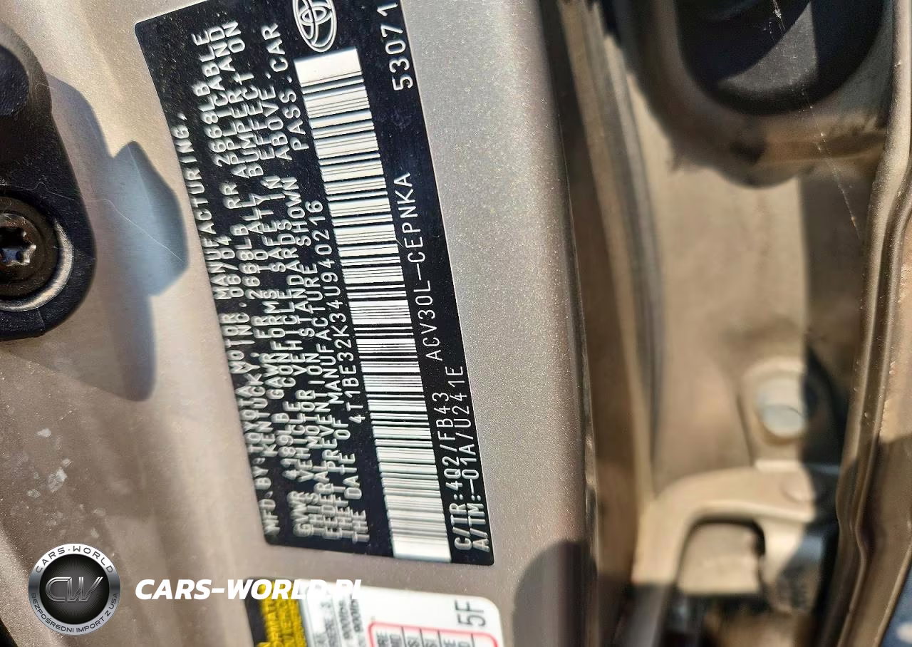 2004 Toyota Camry Le VIN:4T1BE32K34U940216 - 13