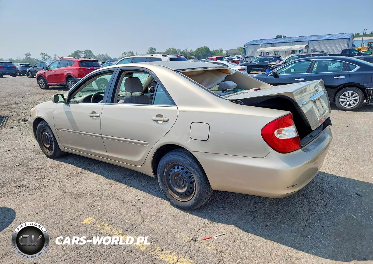 2004 Toyota Camry Le VIN:4T1BE32K34U940216 - 2