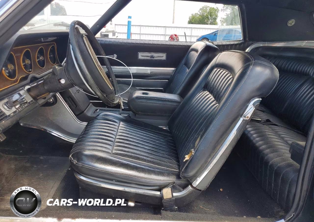 1968 Ford Thunderbird VIN:8Y83N111828 - 7