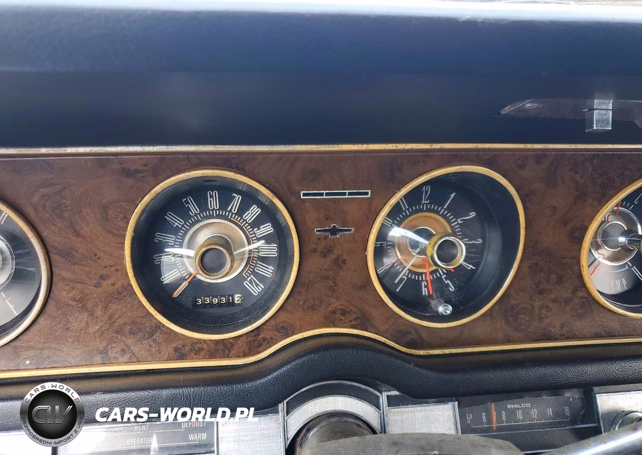 1968 Ford Thunderbird VIN:8Y83N111828 - 9