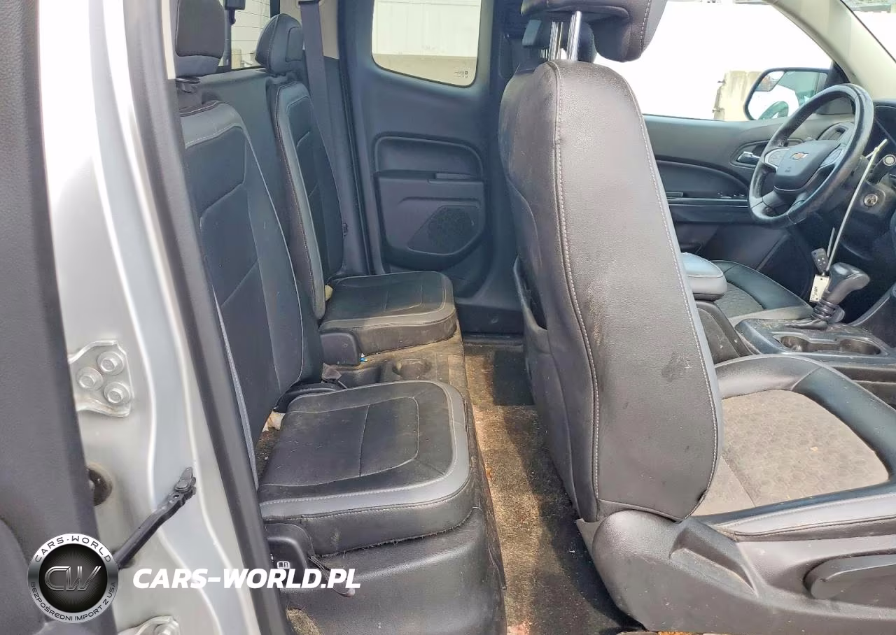 2017 Chevrolet Colorado Z71 VIN:1GCHSDENXH1296434 - 10
