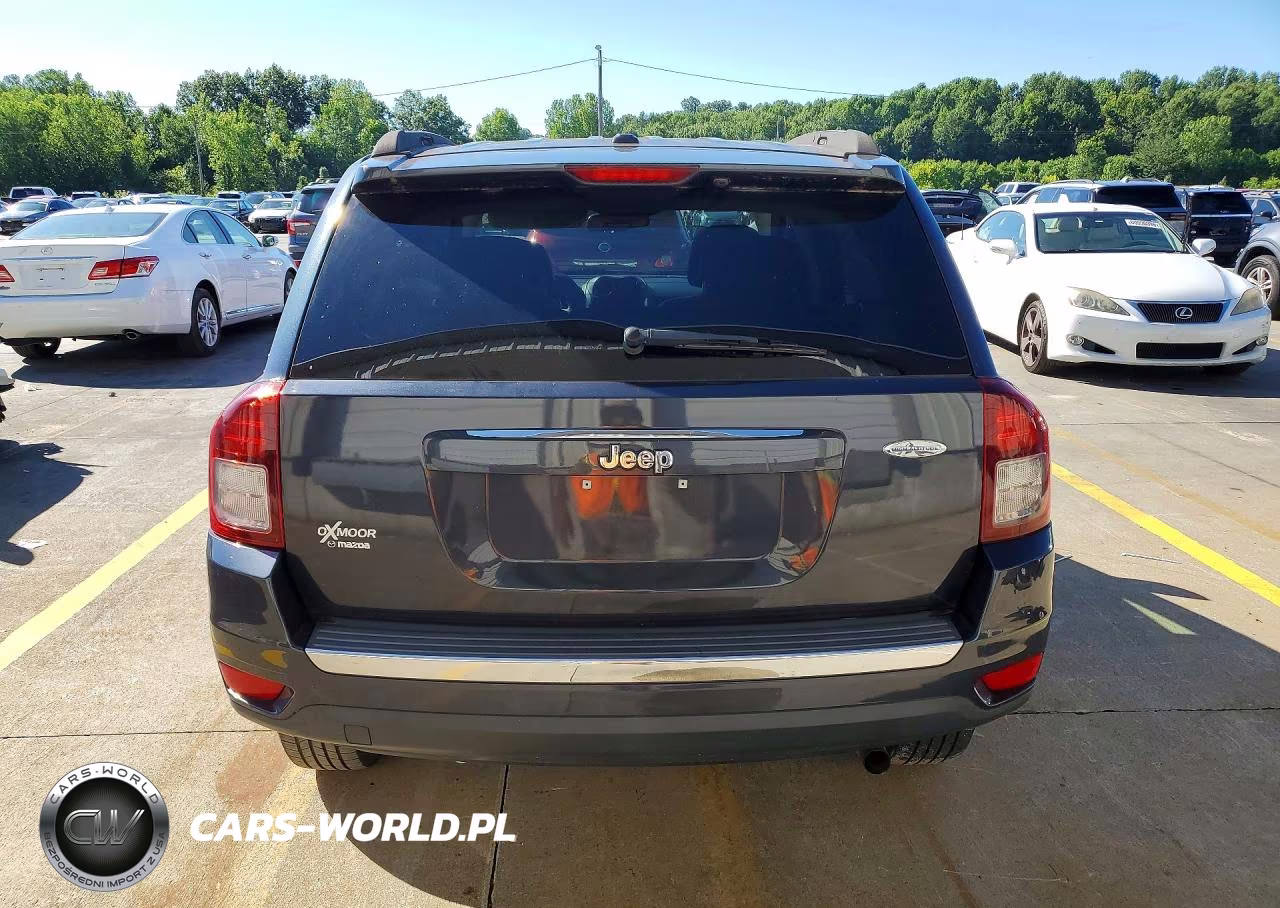 2015 Jeep Compass Latitude VIN:1C4NJCEA2FD111205 - 6