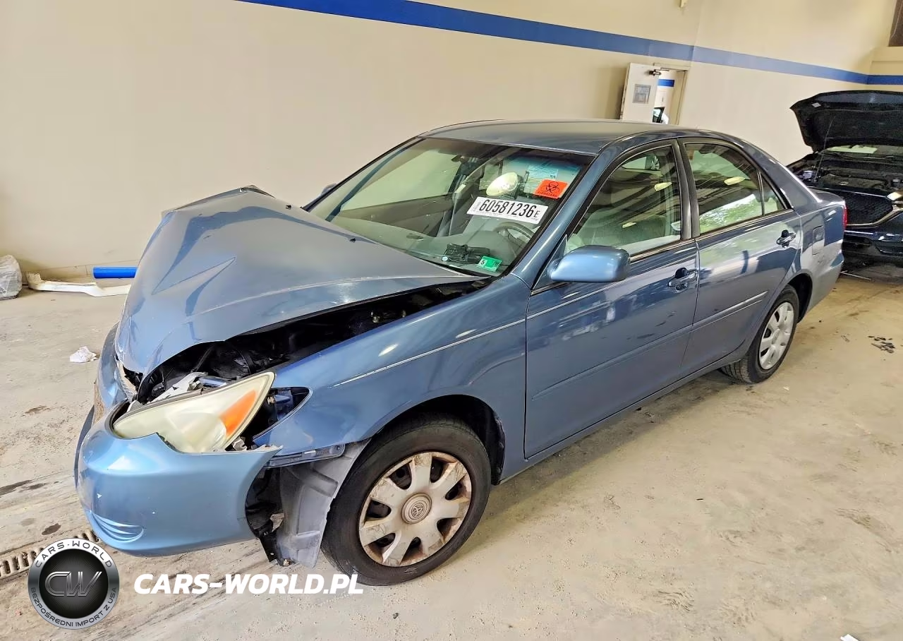2004 Toyota Camry